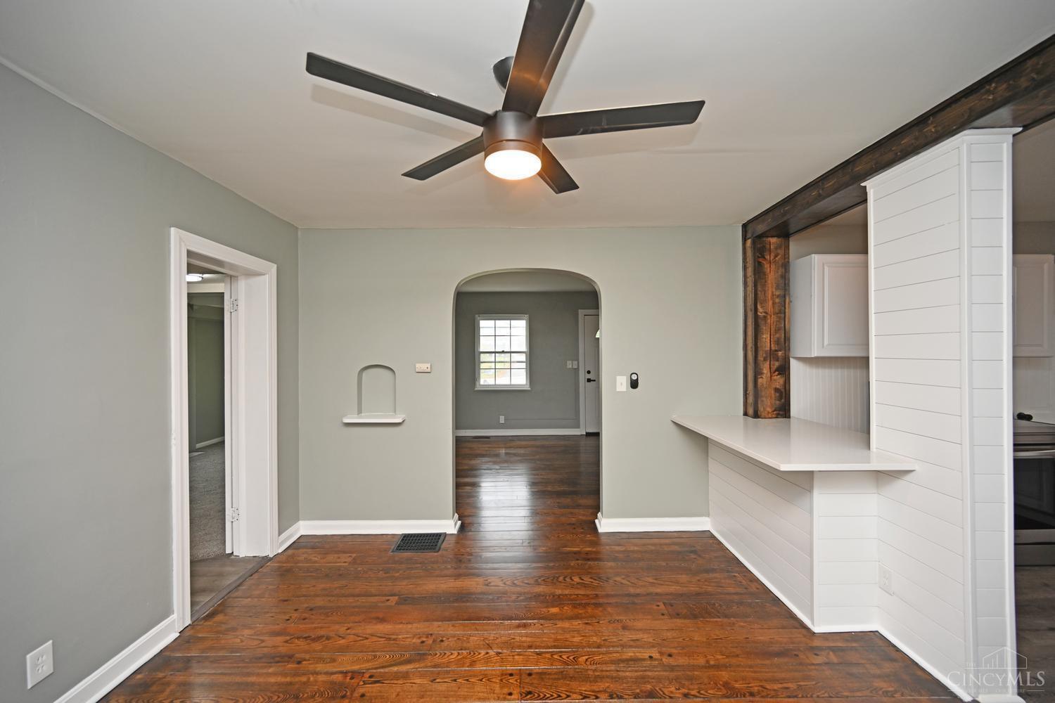 4586 Delhi Road Cincinnati, OH 45238 - Photo 18 of 72 Gallery Image 18