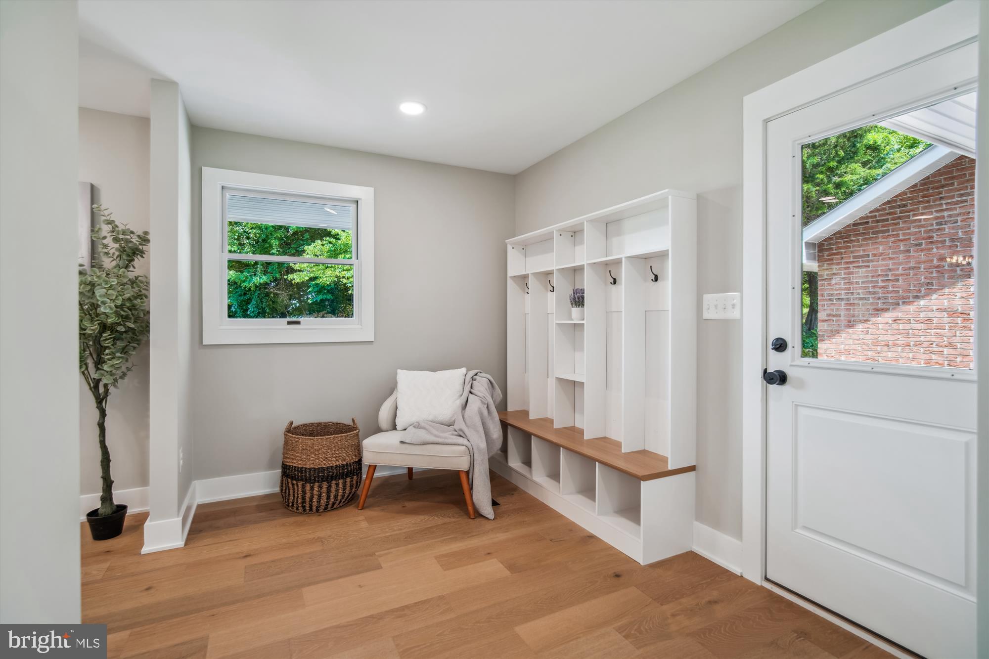 6885 Hallowing Point Road Prince Frederick, MD 20678 - Photo 42 of 63 Mudroom