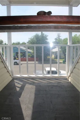 a view of a small yard in front of a house