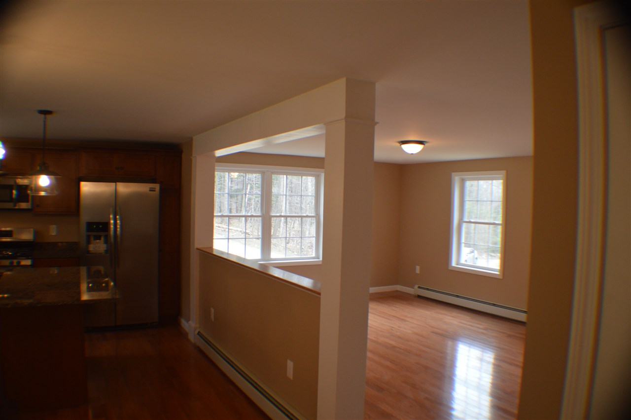 934 Strafford Road Barrington, NH 03825 - Photo 4 of 7
