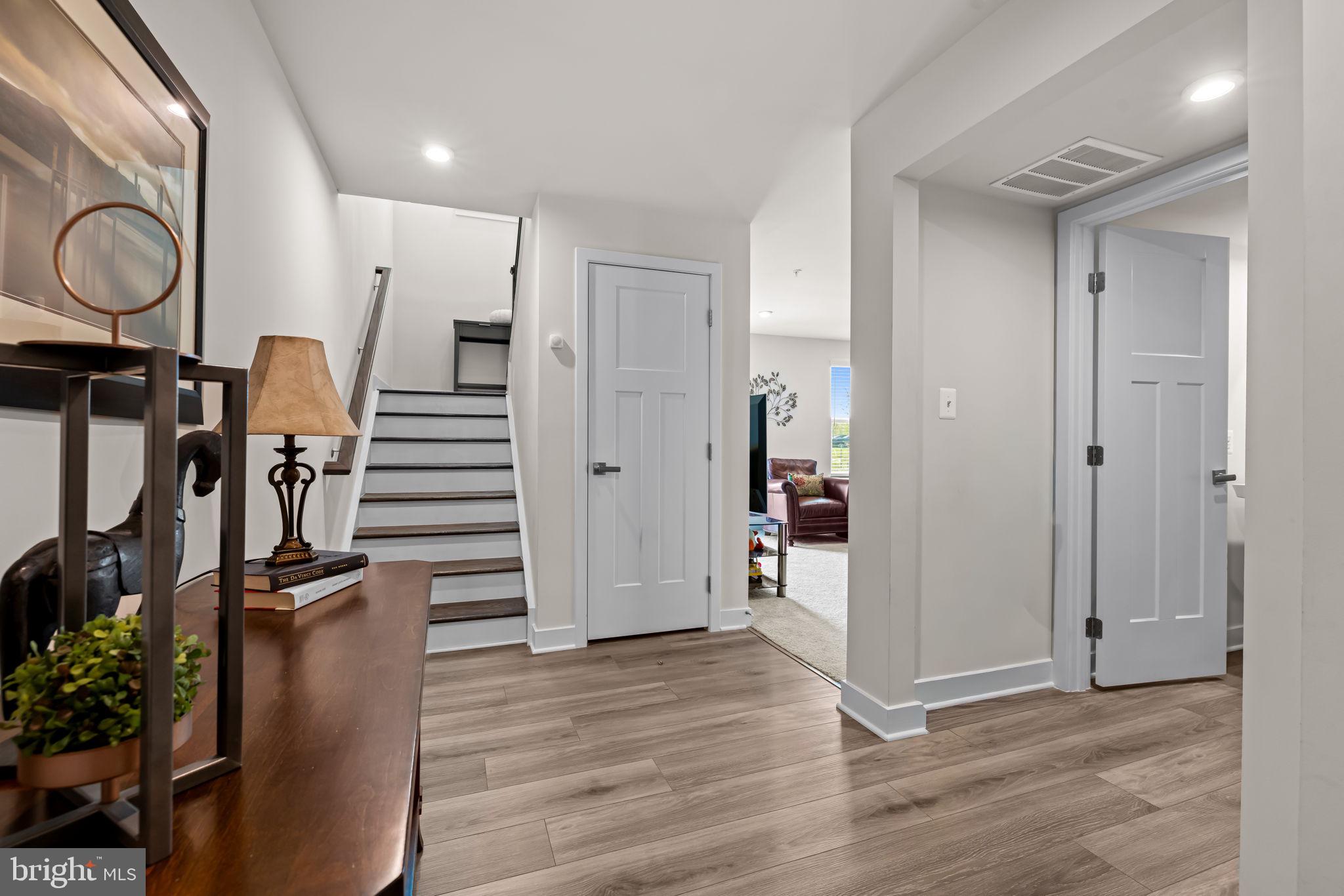 7923 Olive Branch Way Laurel, MD 20723 - Photo 4 of 32