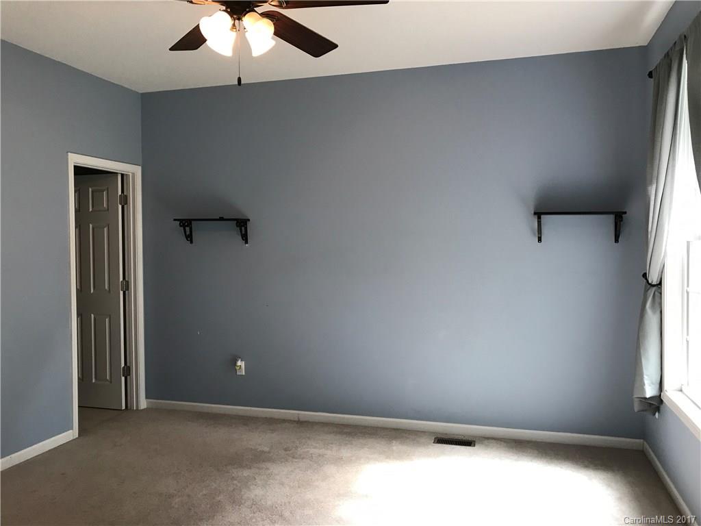 268 Jones Road, Unit 4 Fletcher, NC 28732 - Photo 15 of 20 Gallery Image 15