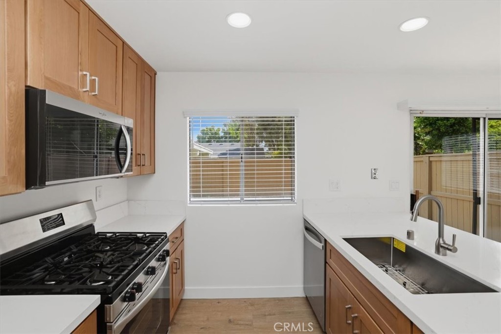 11 Fairside Irvine, CA 92614 - Photo 13 of 34