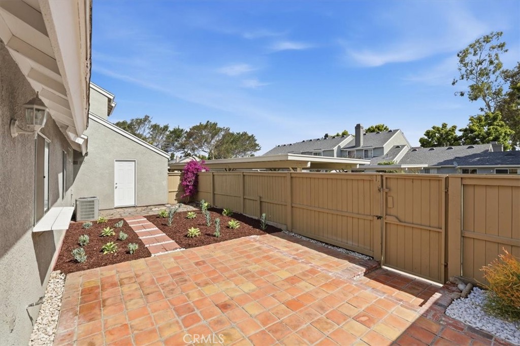 11 Fairside Irvine, CA 92614 - Photo 26 of 34