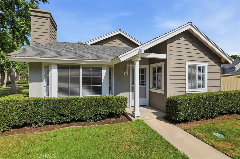 11 Fairside Irvine, CA 92614 - Photo 5 of 34