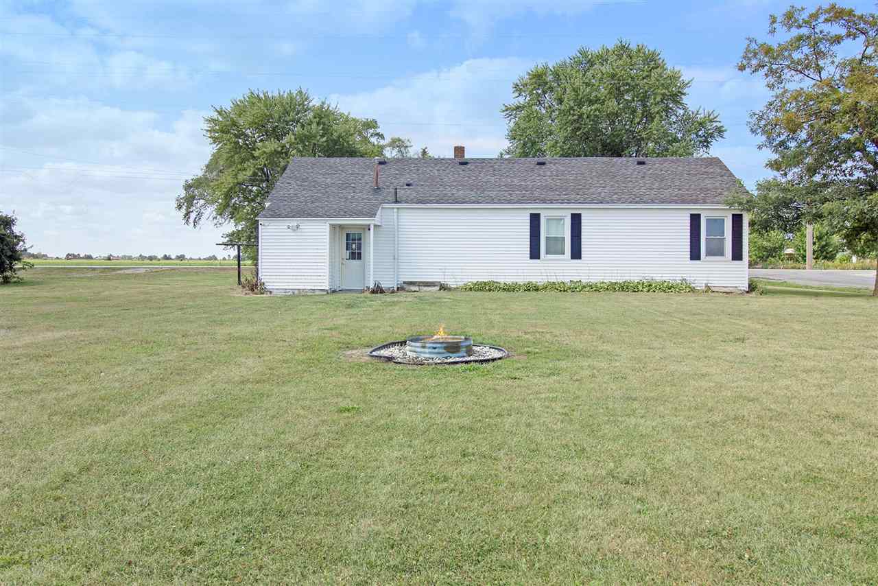 2761 South Mackinaw Road Kawkawlin, MI 48631 - Photo 2 of 17 Gallery Image 2