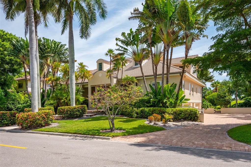981 Longboat Club Road Longboat Key, FL 34228 - Photo 19 of 99