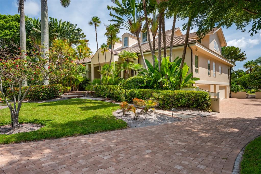 981 Longboat Club Road Longboat Key, FL 34228 - Photo 21 of 99