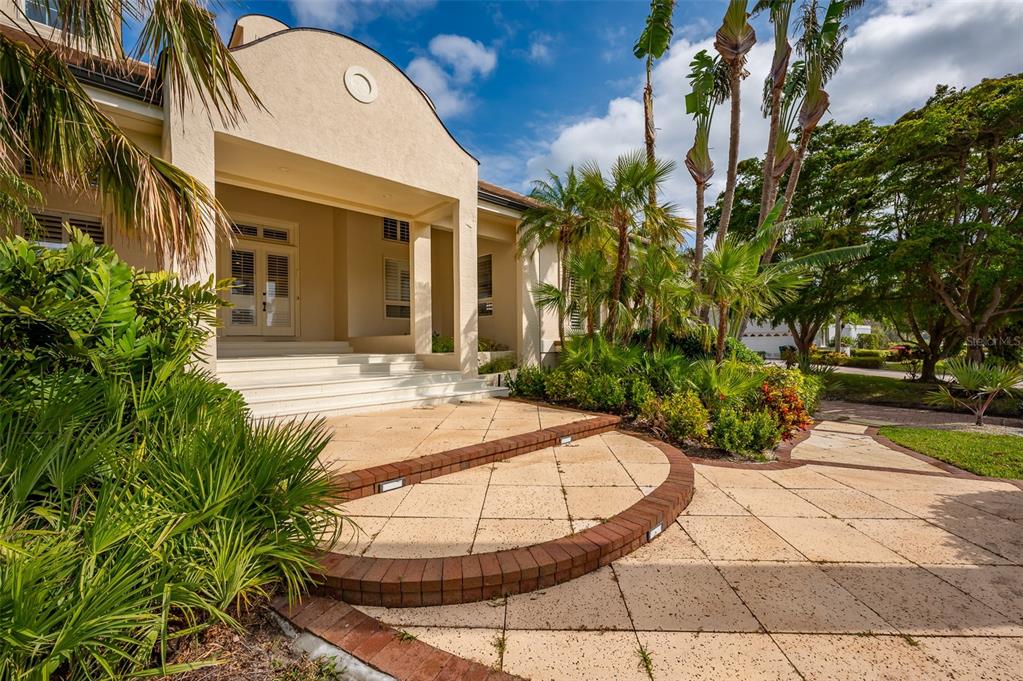 981 Longboat Club Road Longboat Key, FL 34228 - Photo 91 of 99