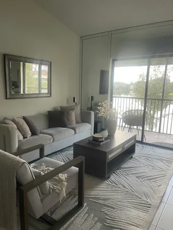 $2,200 | 9878 Nob Hill Court, Unit 9878, Sunrise, FL 33351