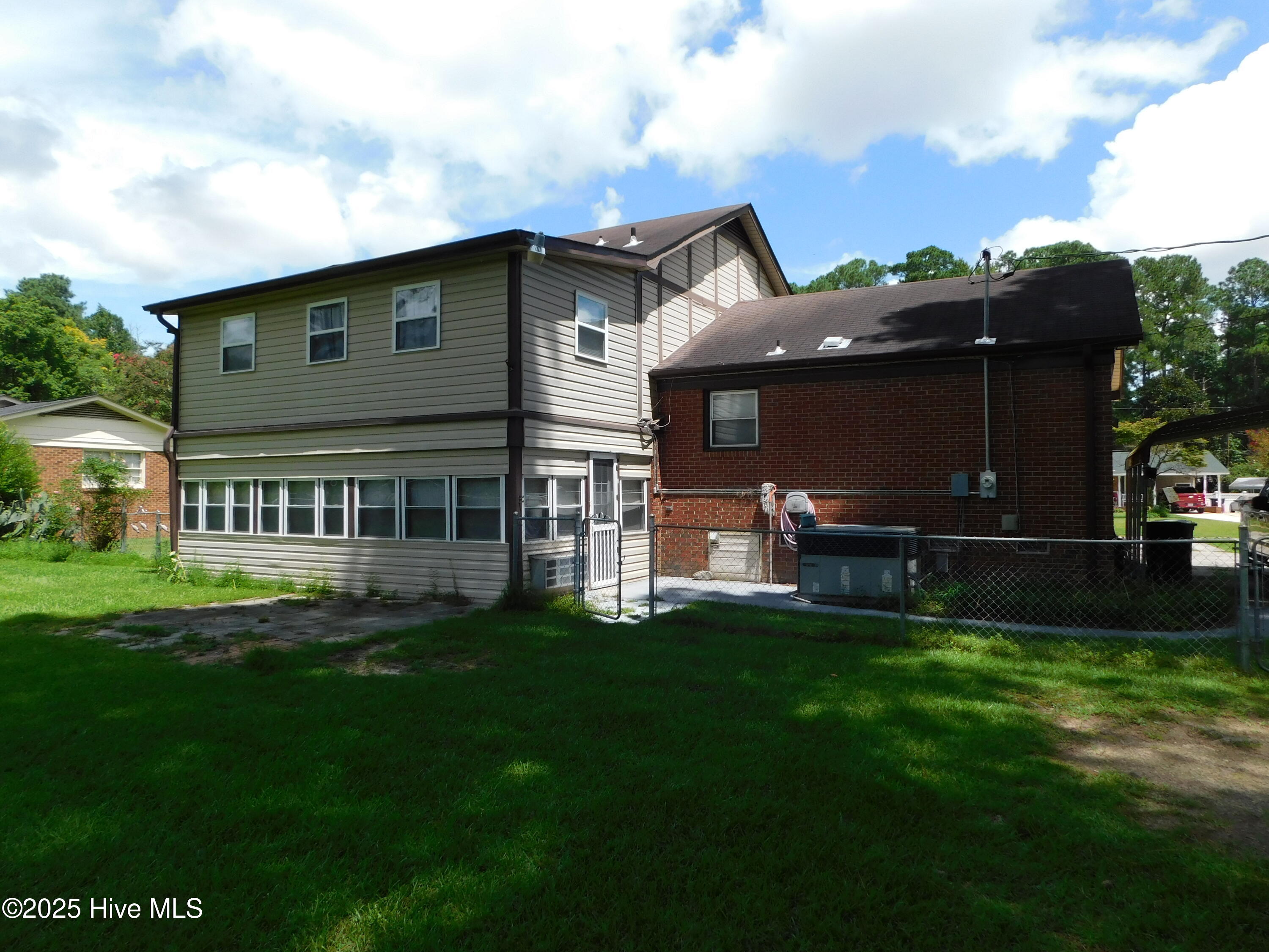 1010 West Scotsdale Road Laurinburg, NC 28352 - Photo 113 of 122 DSCN0159