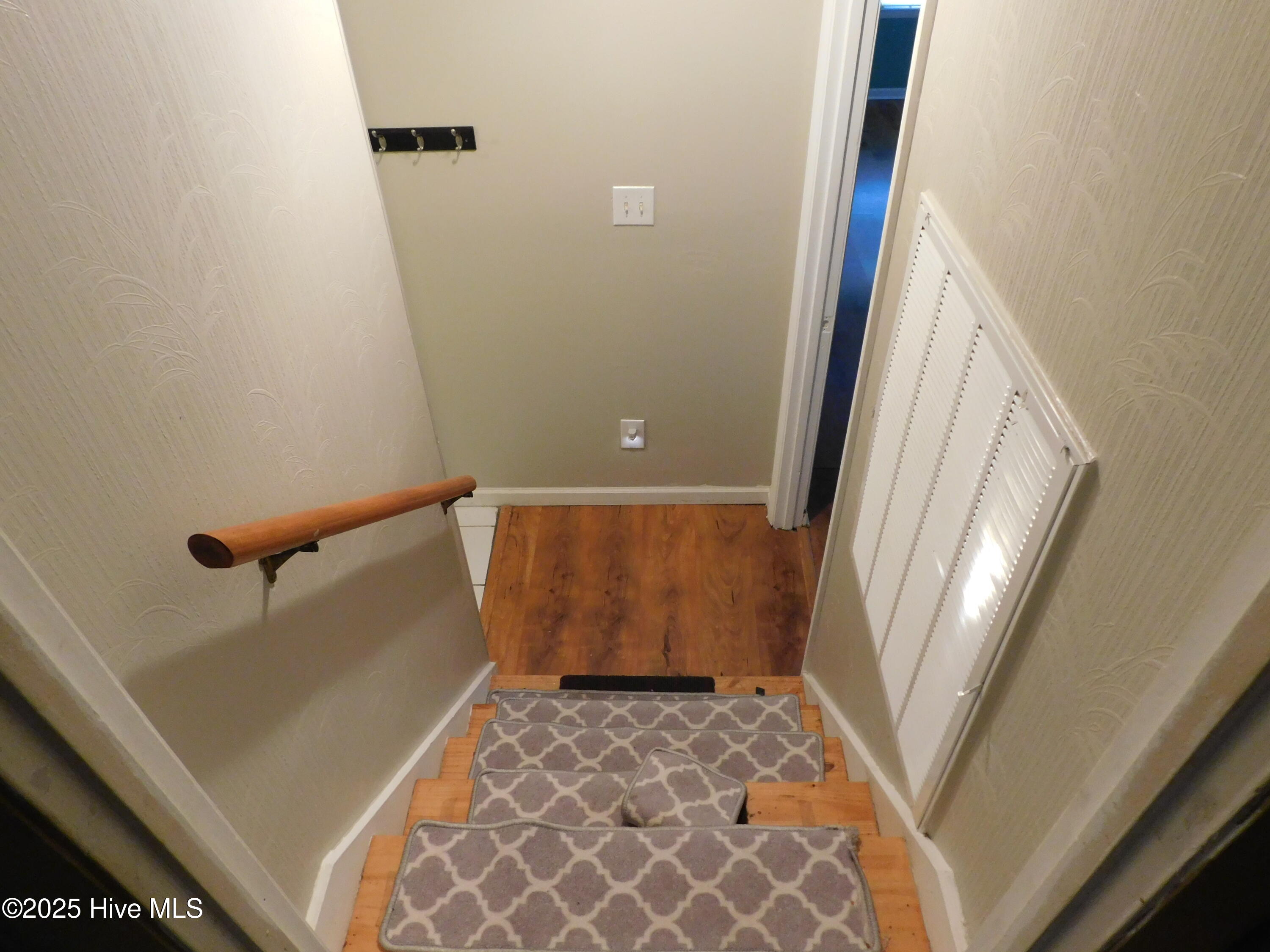 1010 West Scotsdale Road Laurinburg, NC 28352 - Photo 37 of 122 stairs out of kitch to lower level