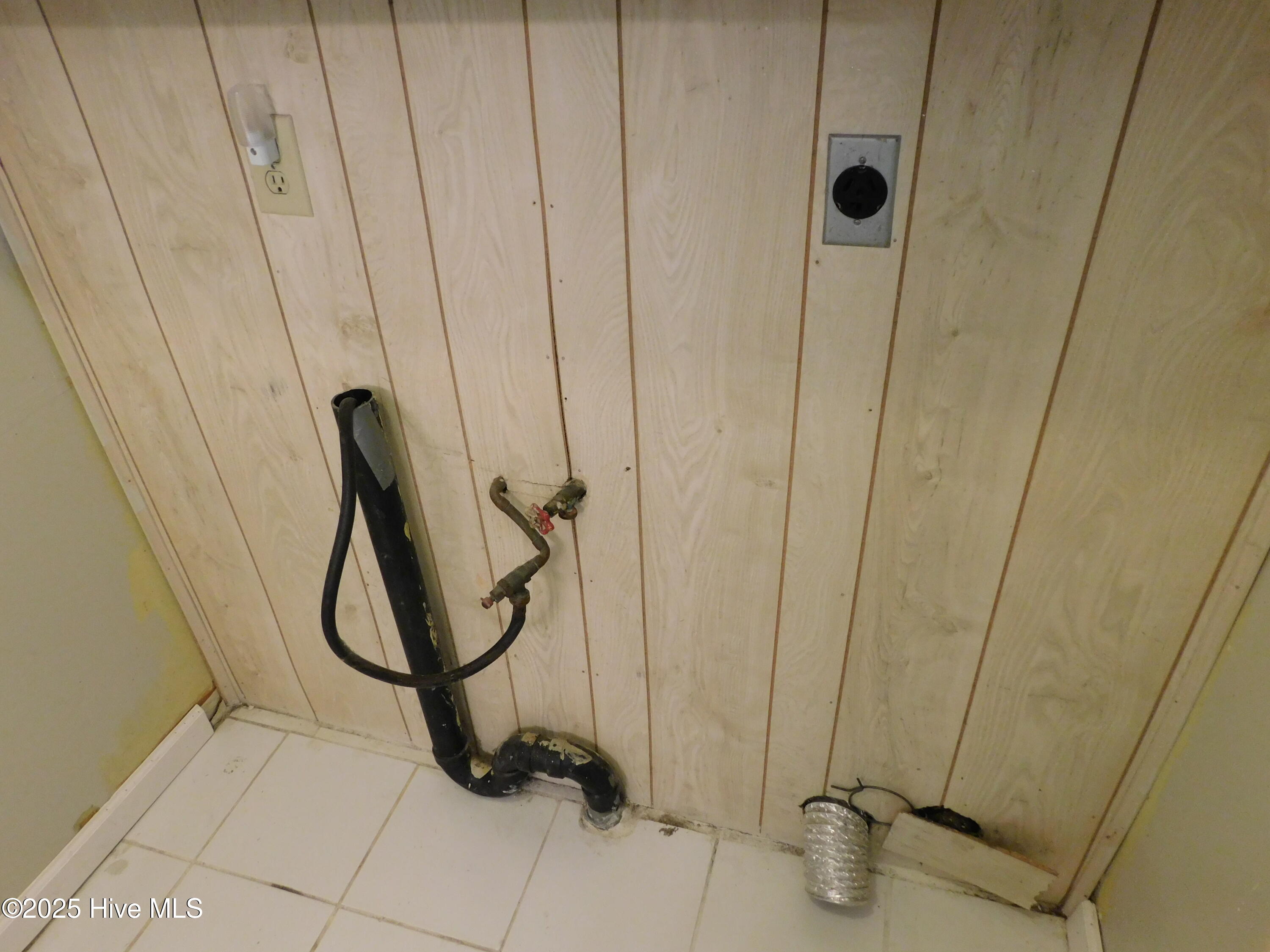 1010 West Scotsdale Road Laurinburg, NC 28352 - Photo 40 of 122 DSCN0081