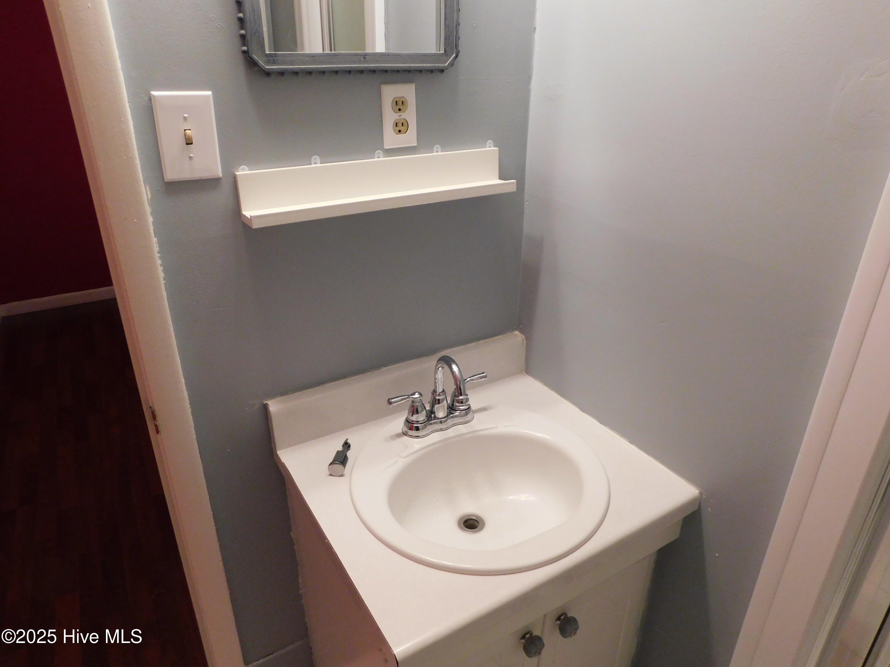 1010 West Scotsdale Road Laurinburg, NC 28352 - Photo 52 of 122 DSCN0079