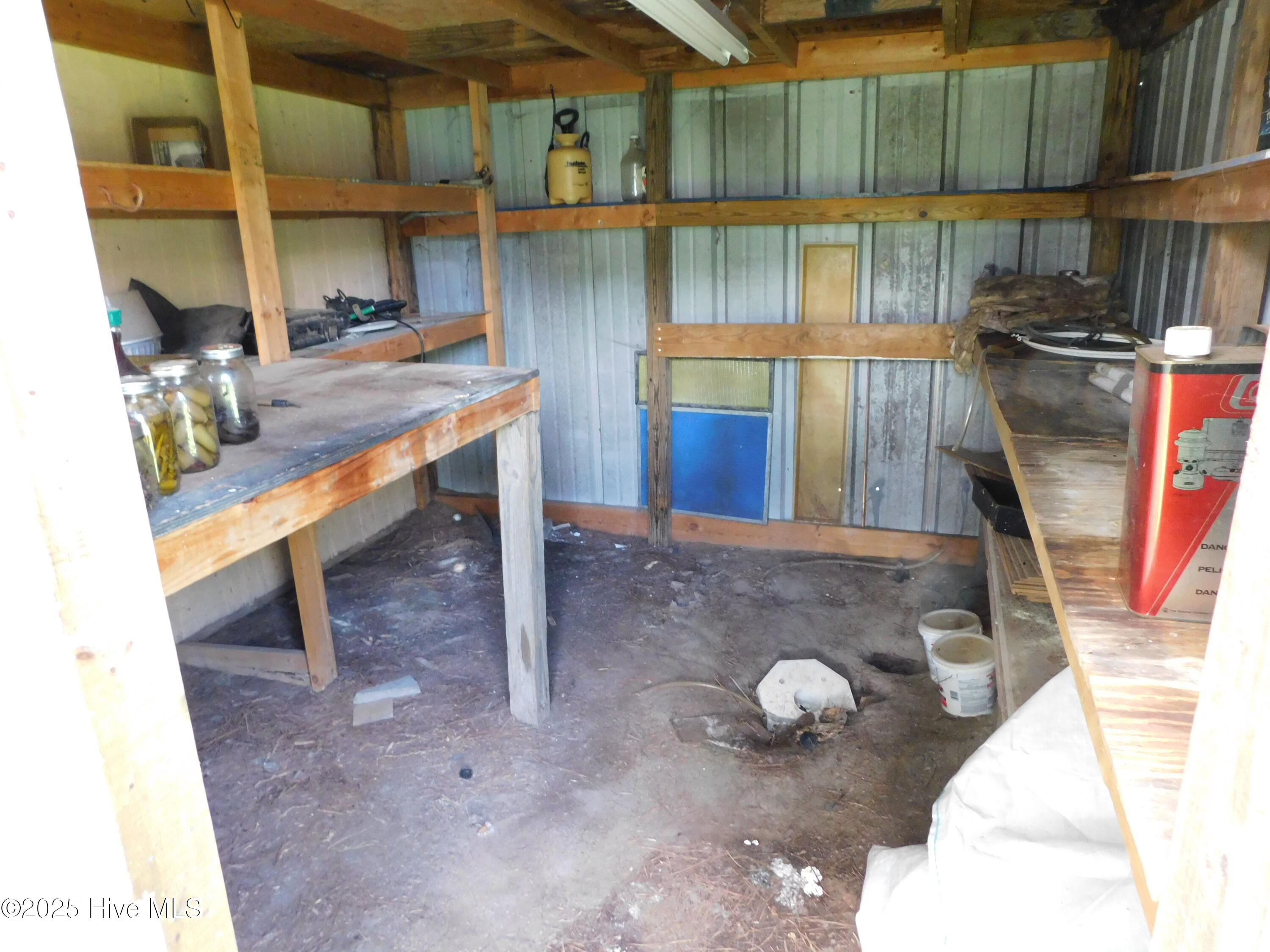 1010 West Scotsdale Road Laurinburg, NC 28352 - Photo 70 of 122 shop