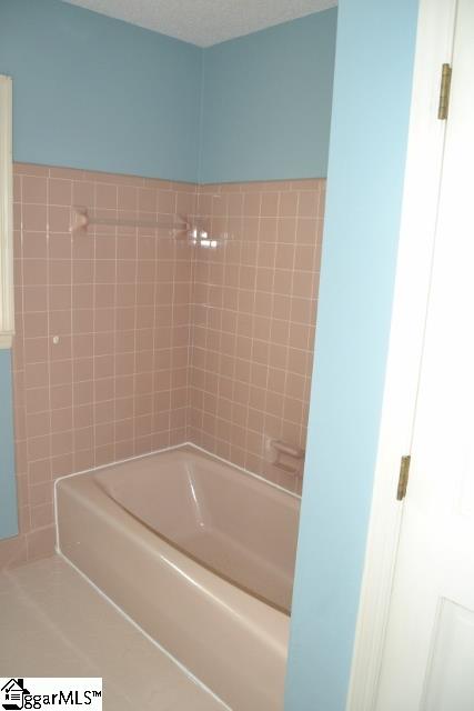 605 Cely Road Easley, SC 29642 - Photo 14 of 30 Gallery Image 14