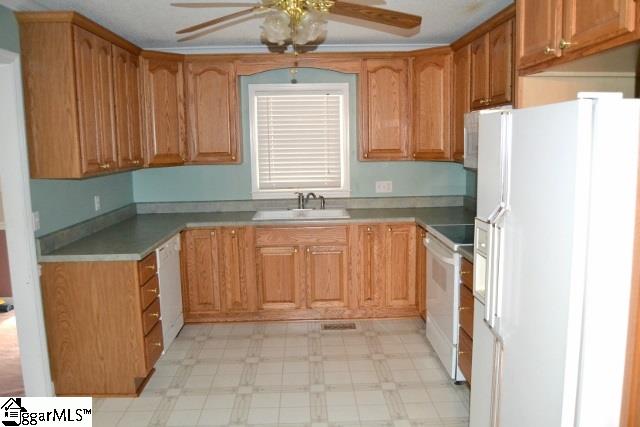 605 Cely Road Easley, SC 29642 - Photo 8 of 30 Gallery Image 8