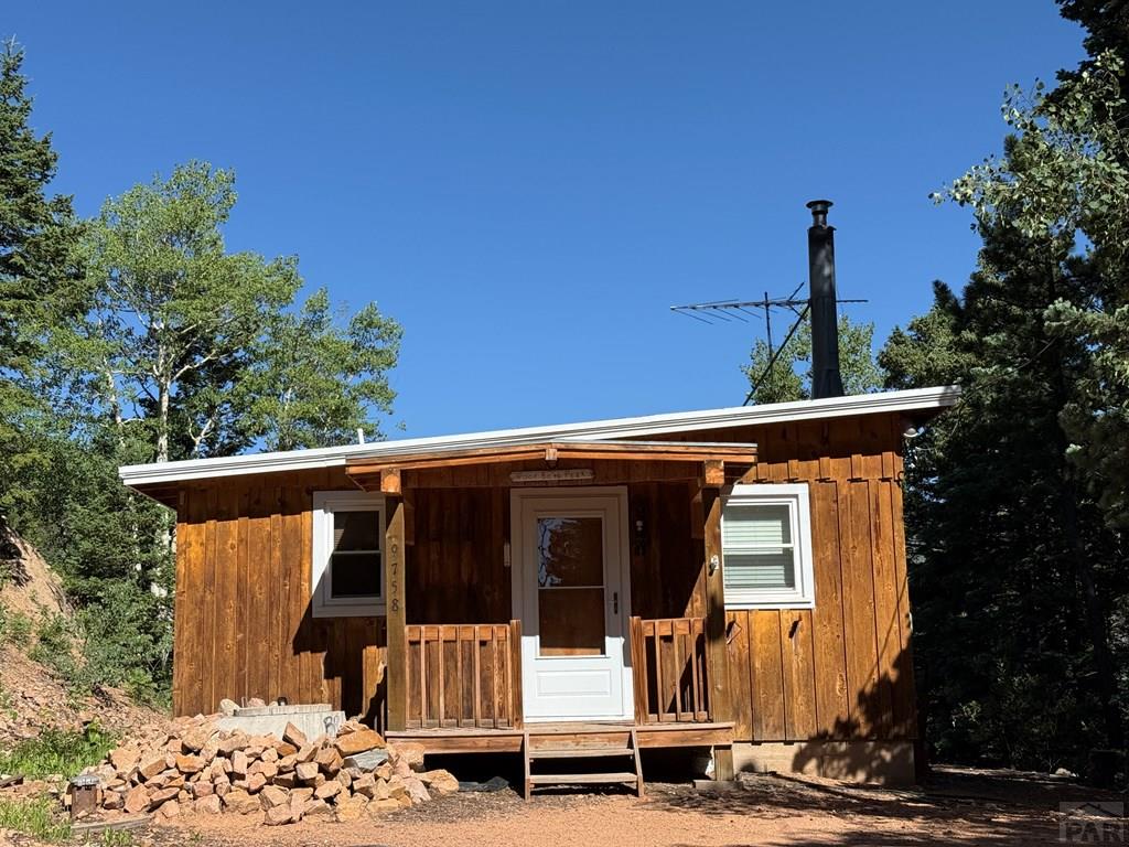 9758 Circle Road Rye, CO 81069 - Photo 2 of 15