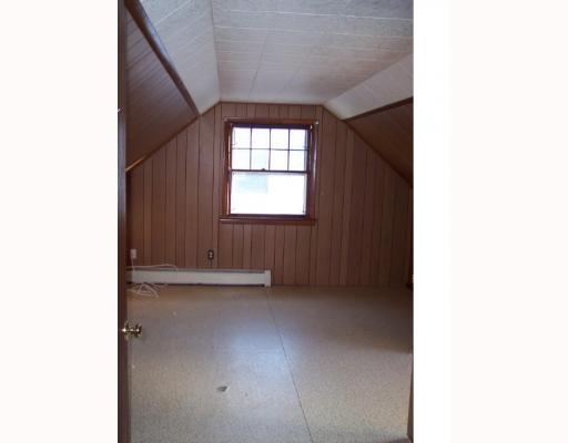 8 Arthur Avenue Warren, RI 02885 - Photo 5 of 10 Bedroom.