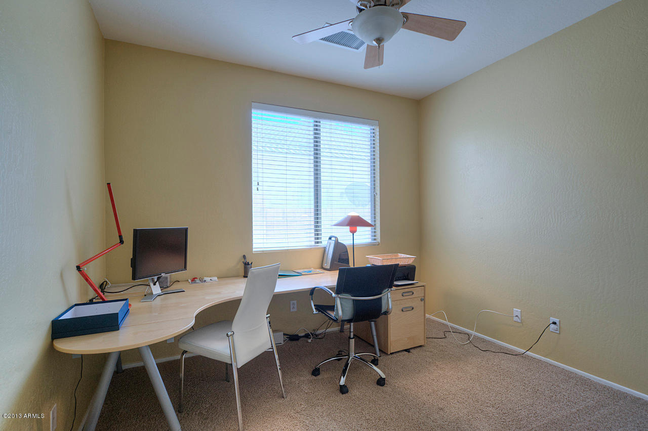 2824 West Lamar Road Phoenix, AZ 85017 - Photo 18 of 25 Bedroom 3