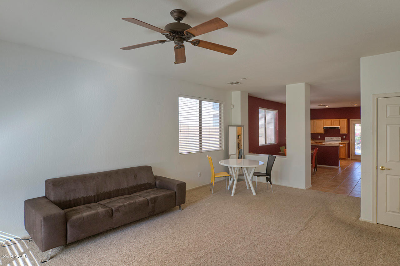 2824 West Lamar Road Phoenix, AZ 85017 - Photo 3 of 25 Family Room & Open Kitchen