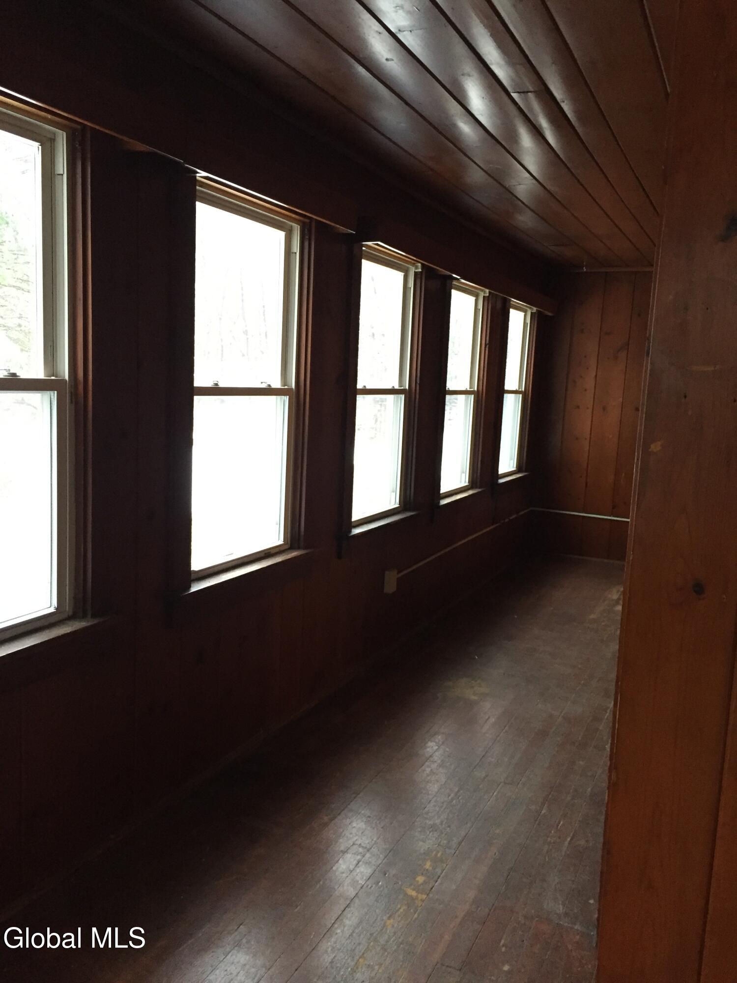 2237 Ghents Road Rotterdam, NY 12306 - Photo 20 of 32 9 (1)