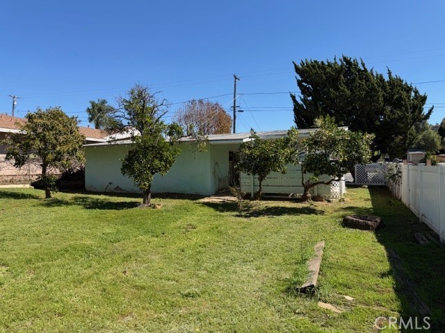 1006 North Orange Avenue Fallbrook, CA 92028 - Photo 20 of 21 a view of a backyard
