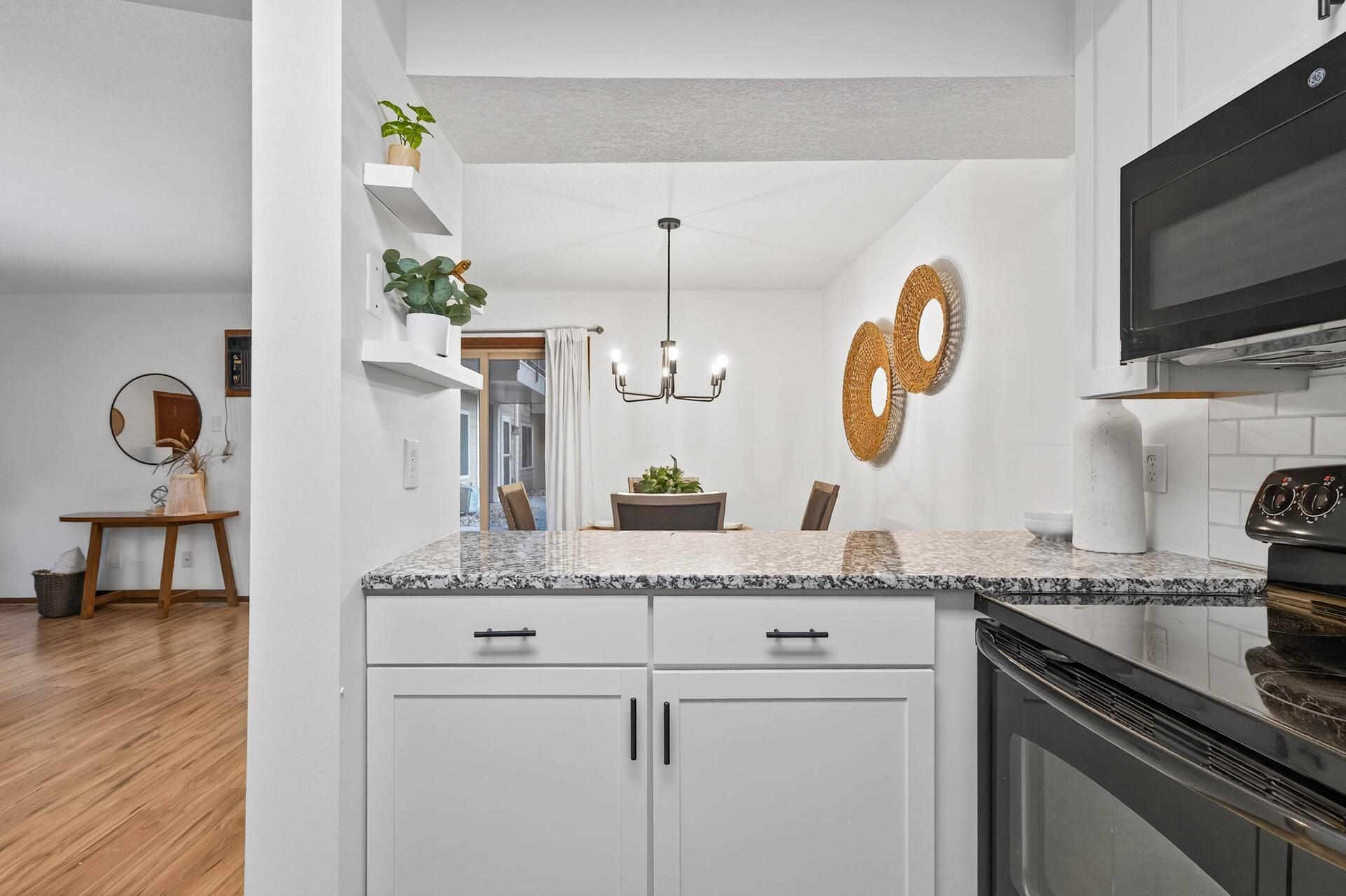 2010 Ridge Drive, Unit 13 St. Louis Park, MN 55416 - Photo 12 of 38