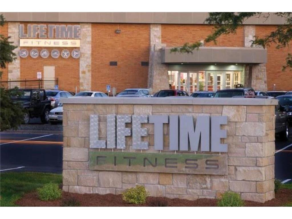 2010 Ridge Drive, Unit 13 St. Louis Park, MN 55416 - Photo 37 of 38