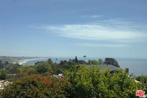 $3,495,000 | 227 Quadro Vecchio Drive, Pacific Palisades, CA 90272