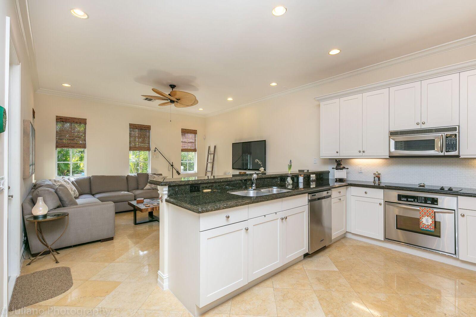 288 East Boca Raton Road Boca Raton, FL 33432 - Photo 3 of 11 288 7