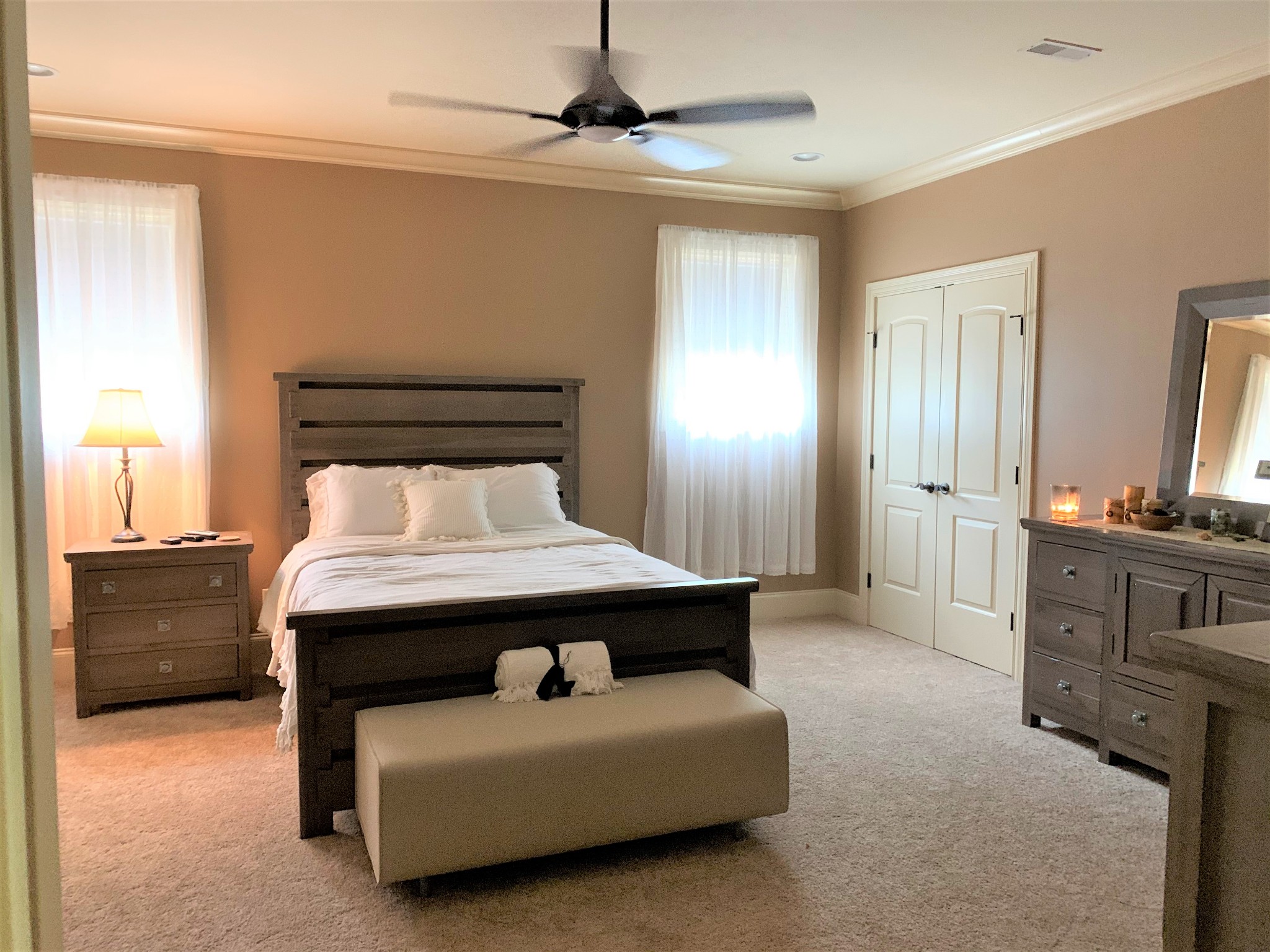 1190 Palmer Road Lebanon, TN 37090 - Photo 17 of 36 a bed room with a bed and furniture