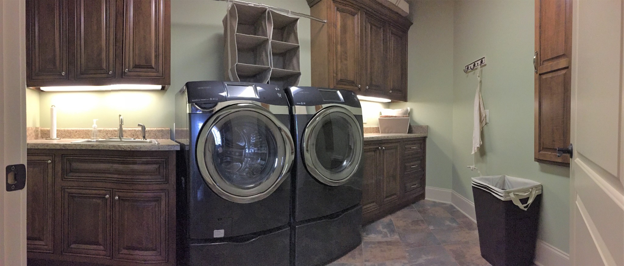1190 Palmer Road Lebanon, TN 37090 - Photo 20 of 36 a utility room with dryer and washer