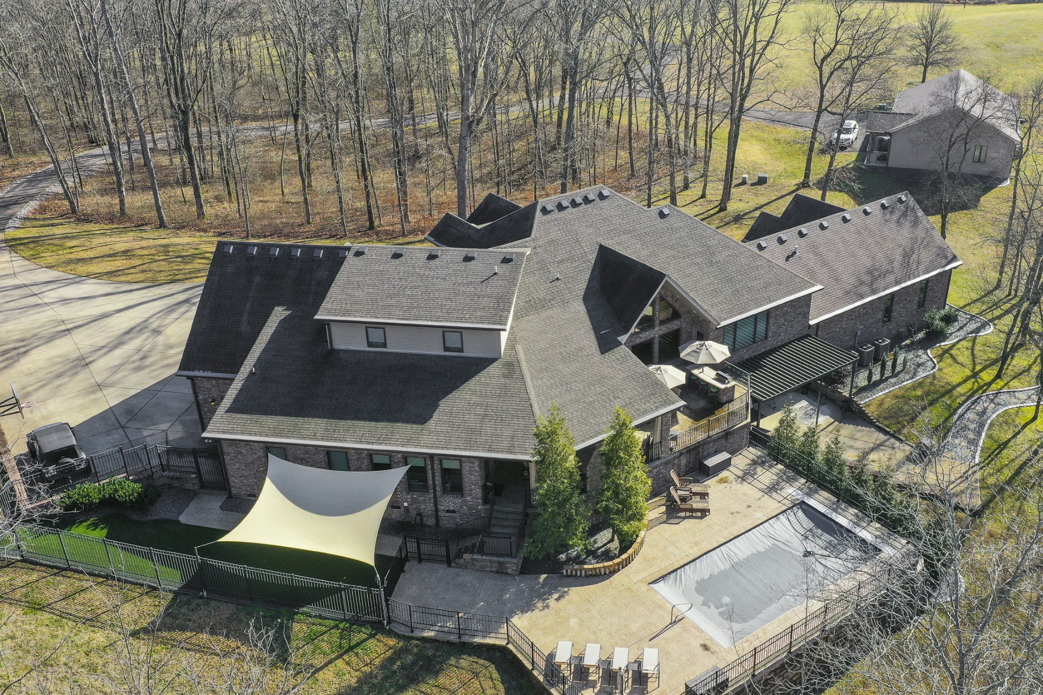 1190 Palmer Road Lebanon, TN 37090 - Photo 3 of 36 an aerial view of a house with a yard