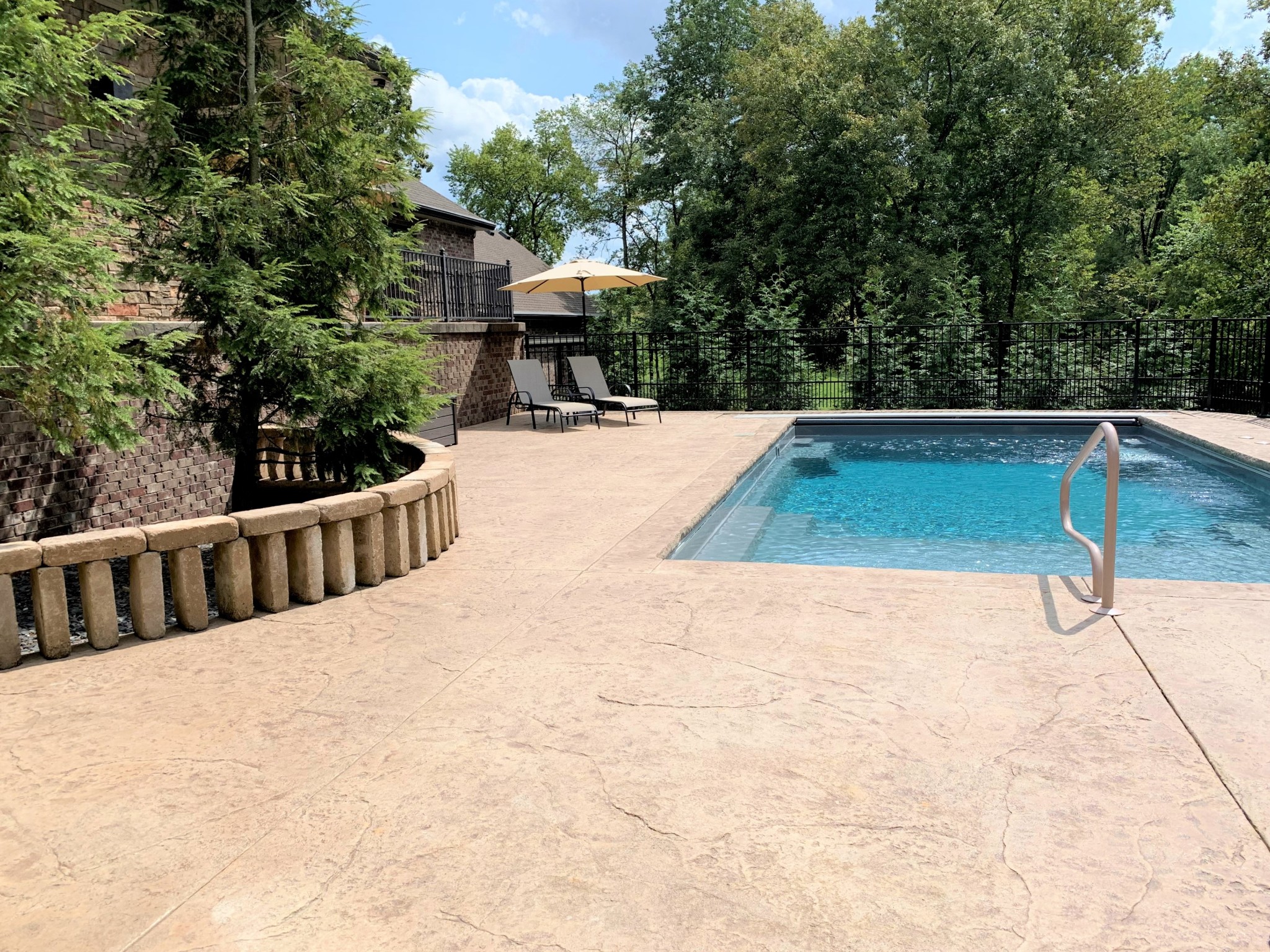1190 Palmer Road Lebanon, TN 37090 - Photo 26 of 36 a view of swimming pool with a patio
