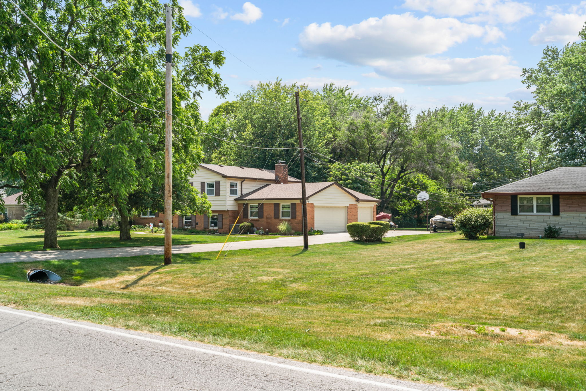 6322 McFarland Road Indianapolis, IN 46227 - Photo 5 of 37