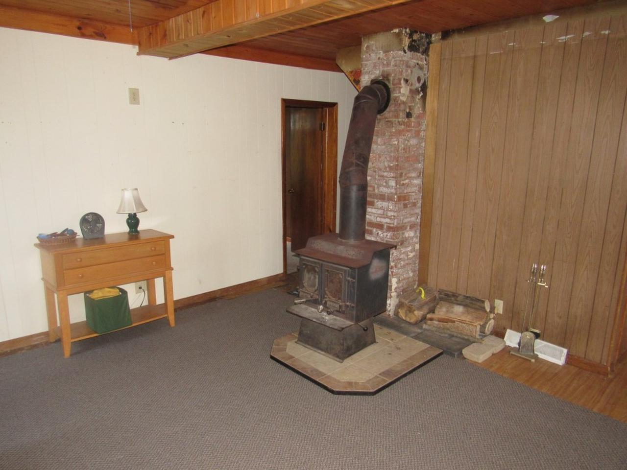 W1971 Vascheau Road Merrill, WI 54452 - Photo 7 of 13 Gallery Image 7