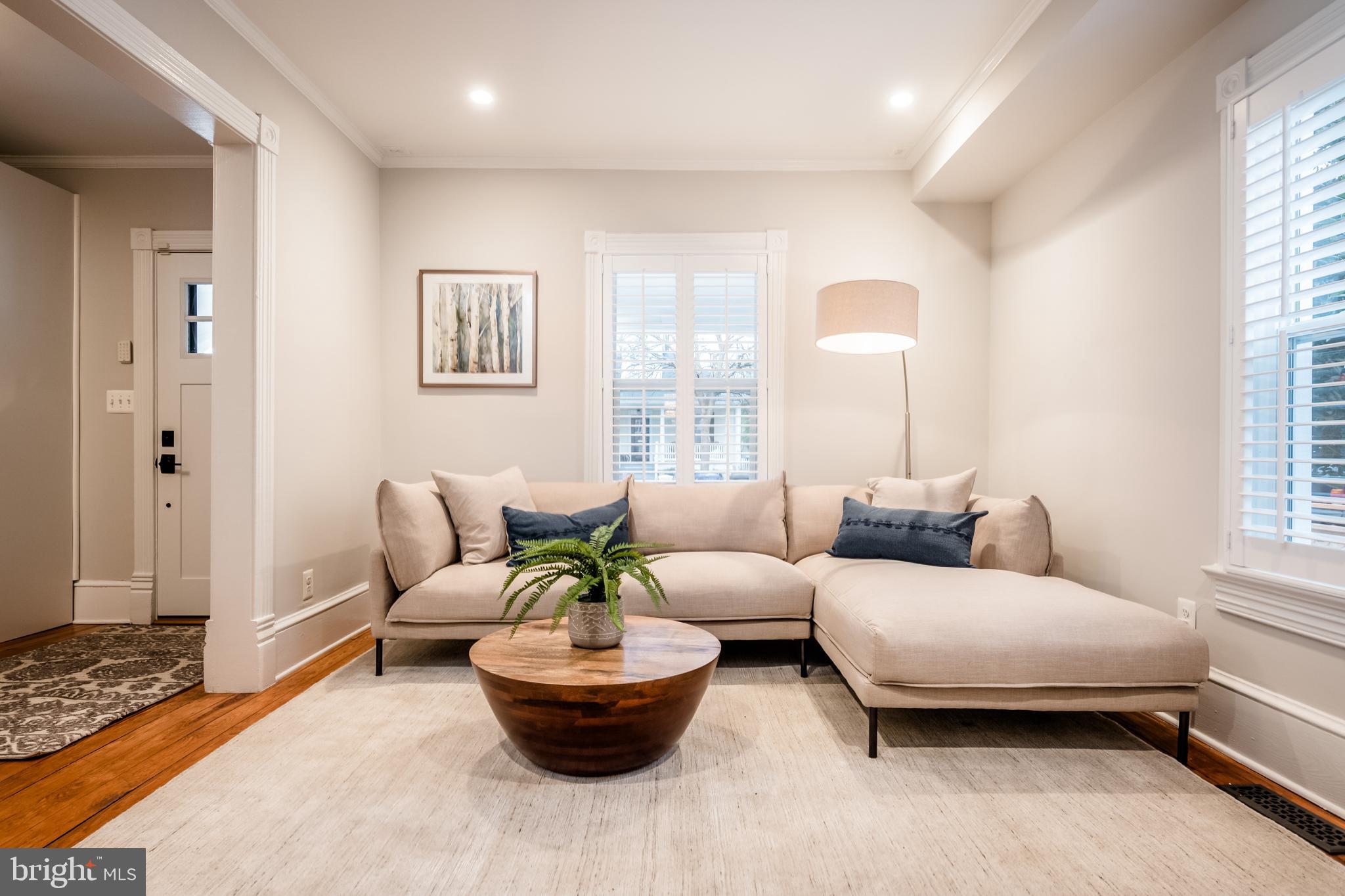 214 East Alexandria Avenue Alexandria, VA 22301 - Photo 11 of 46 Family room with recessed lights