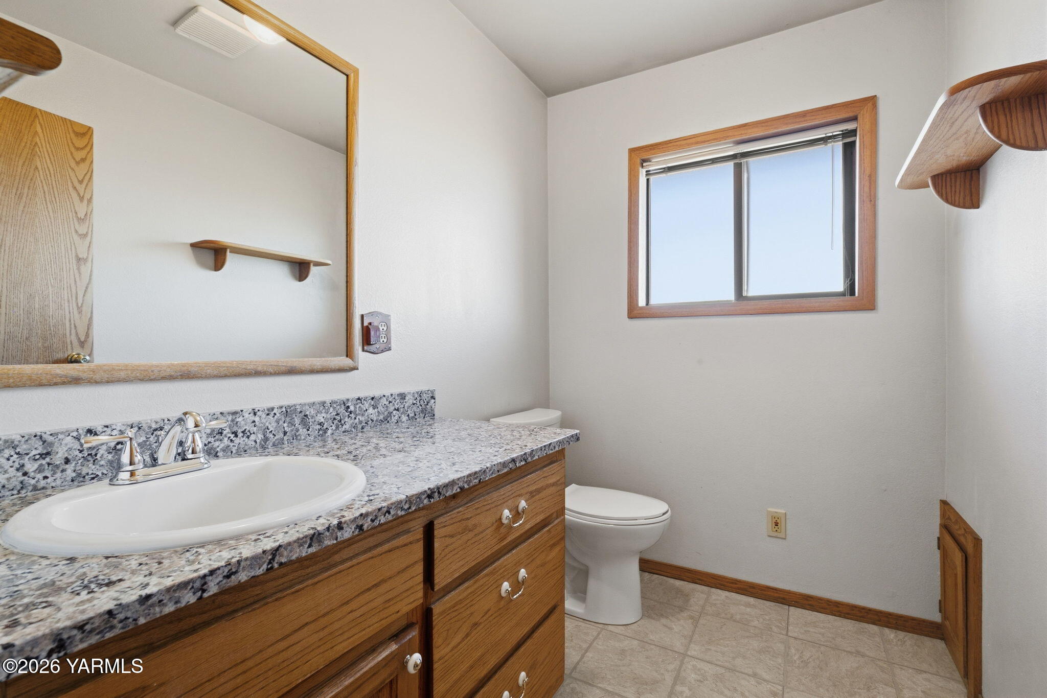3409 Goodman Road Yakima, WA 98903 - Photo 16 of 34 Cuevas_260309_GoodmanRd_Yakima_21