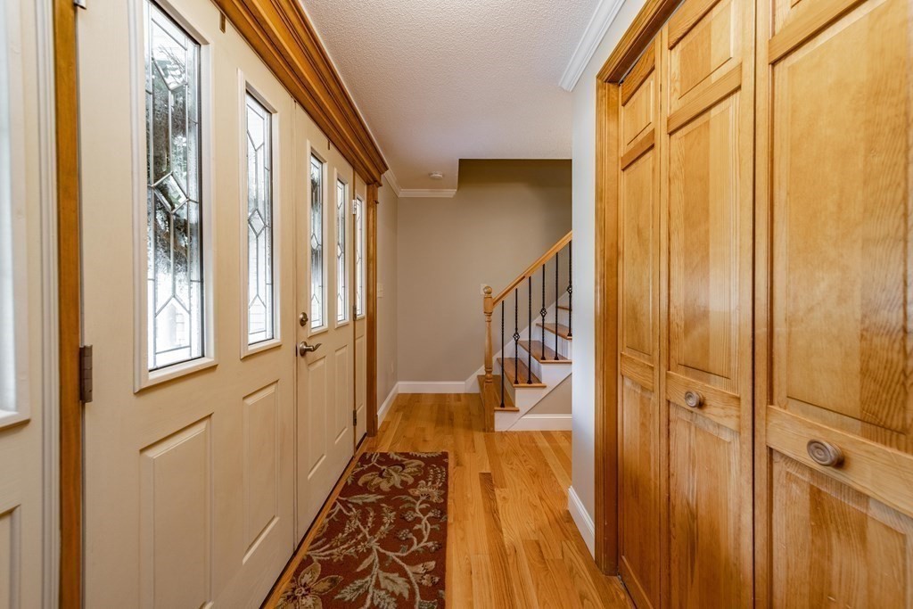 73 Apple Ridge Road West Springfield, MA 01089 - Photo 9 of 42 Gallery Image 9