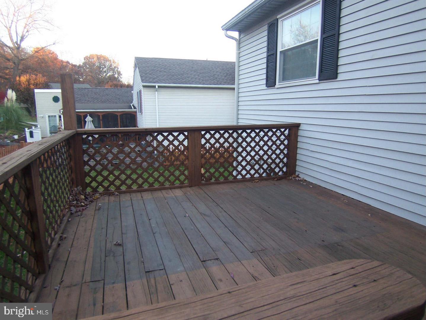 2 Stable Gate Court Perry Hall, MD 21128 - Photo 19 of 21 Deck