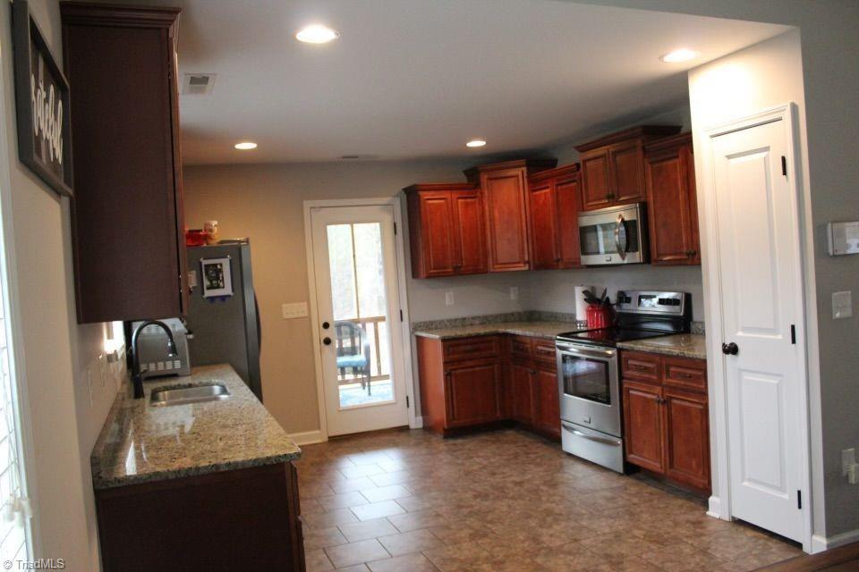 161 Lemons Road Stokesdale, NC 27357 - Photo 15 of 35 Gallery Image 15