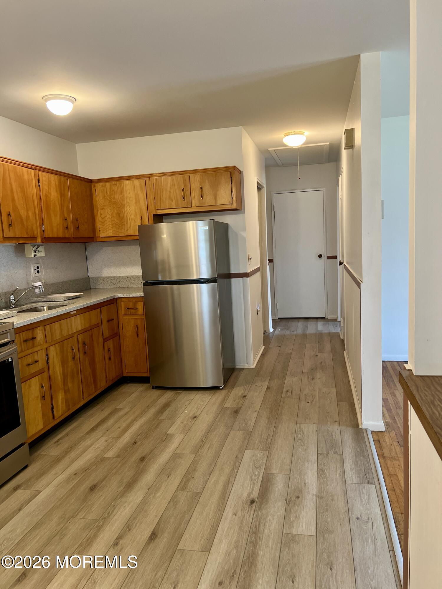 106 Hope Road, Unit C Whiting, NJ 08759 - Photo 5 of 16 Eat-in-kitchen