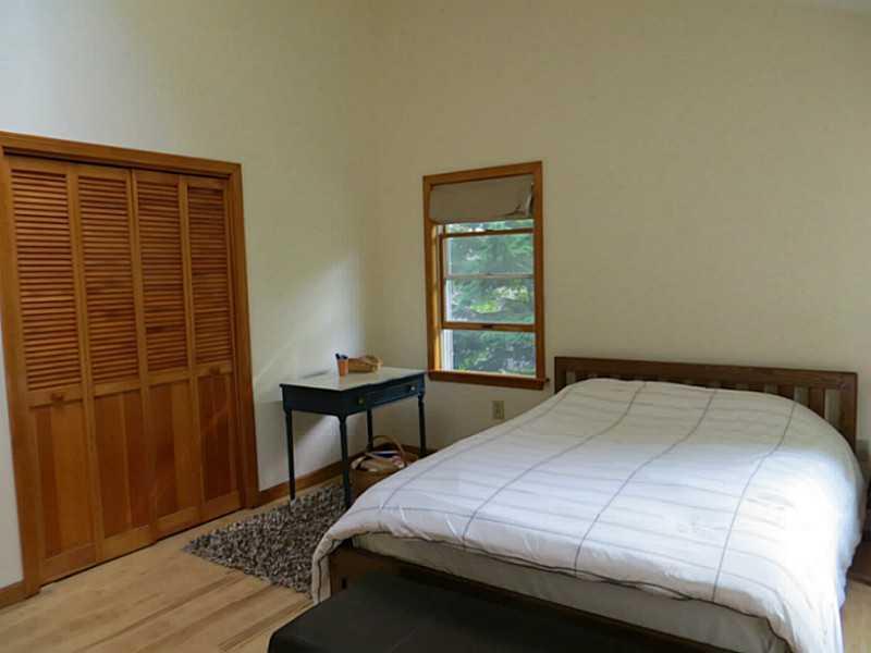 15 Silver Ridge Road Bangor, ME 04401 - Photo 25 of 32 Master Bedroom. The master suite has...