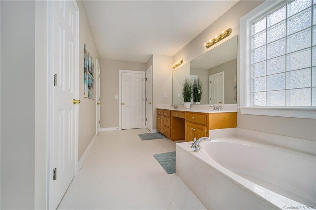 1921 Copperplate Road Charlotte, NC 28262 - Photo 29 of 45 Gallery Image 29