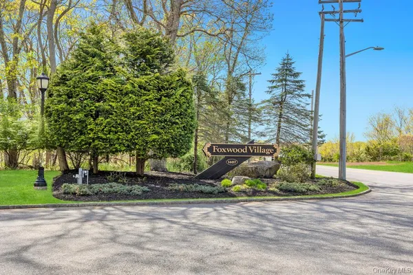 $339,998 | 1407 Middle, Unit 45, Calverton, NY 11933
