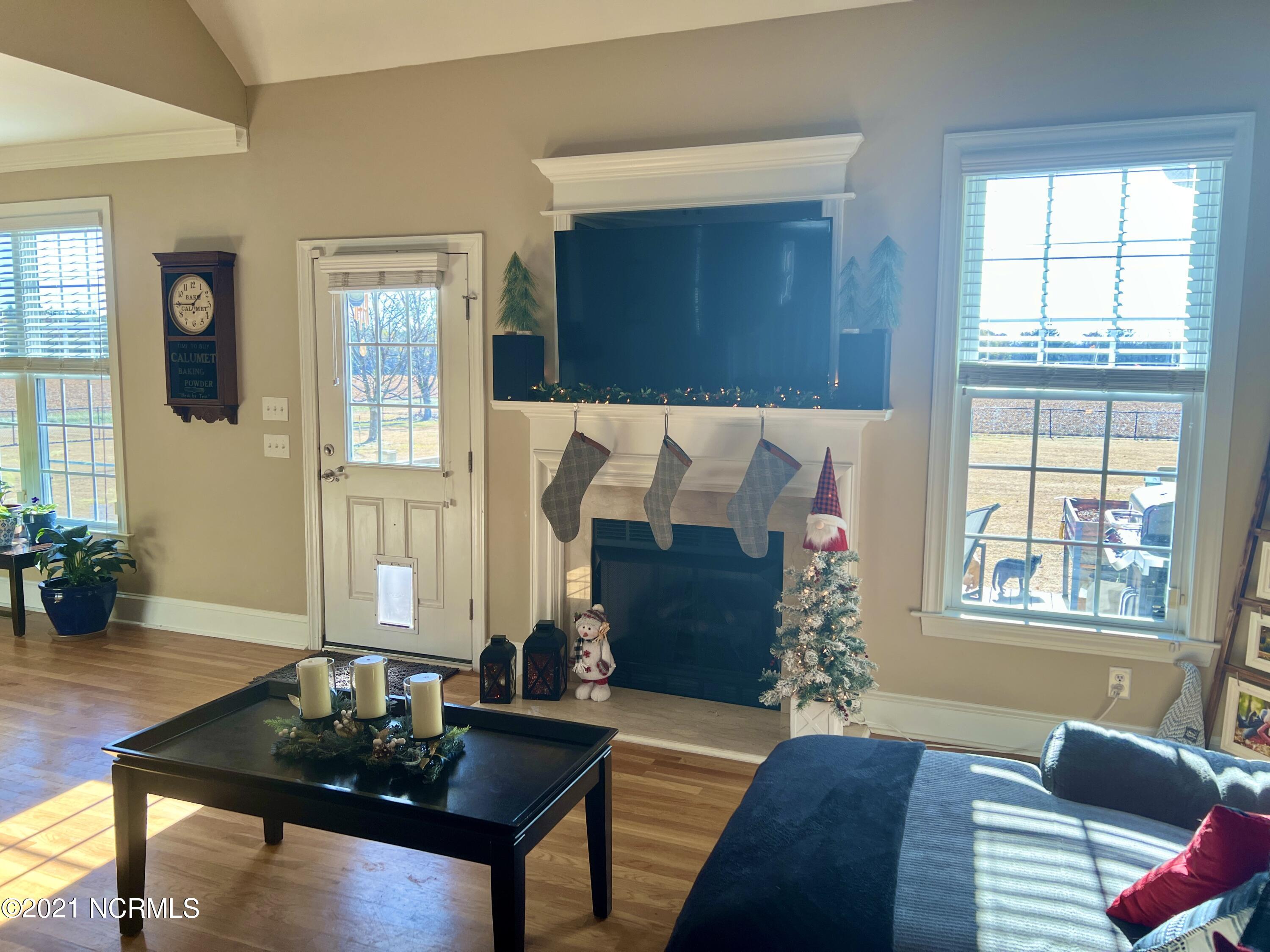 2274 Hollow Pond Road Williamston, NC 27892 - Photo 17 of 19 017 fireplace