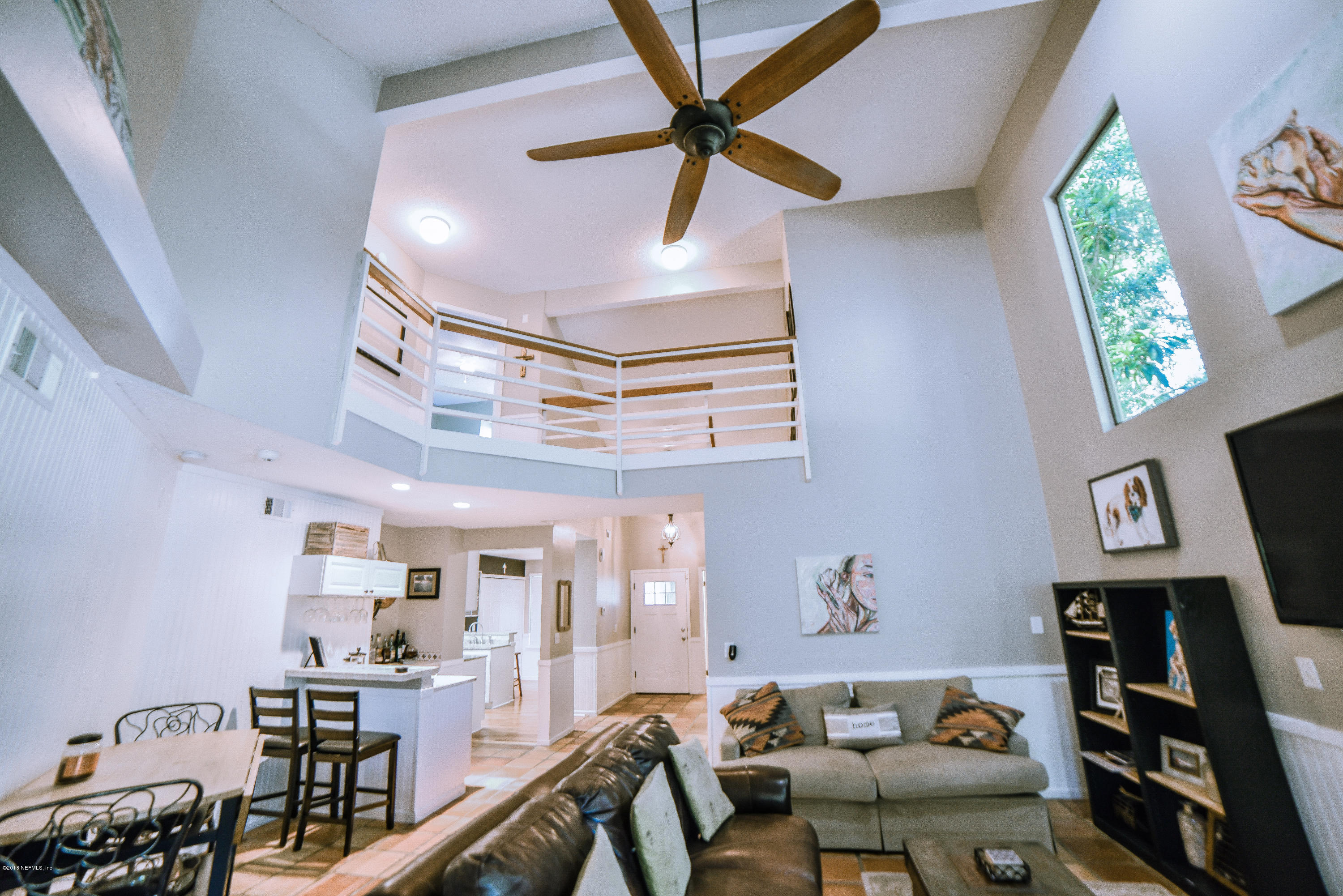 1 Turtleback Trail Ponte Vedra Beach, FL 32082 - Photo 9 of 23 a living room with furniture