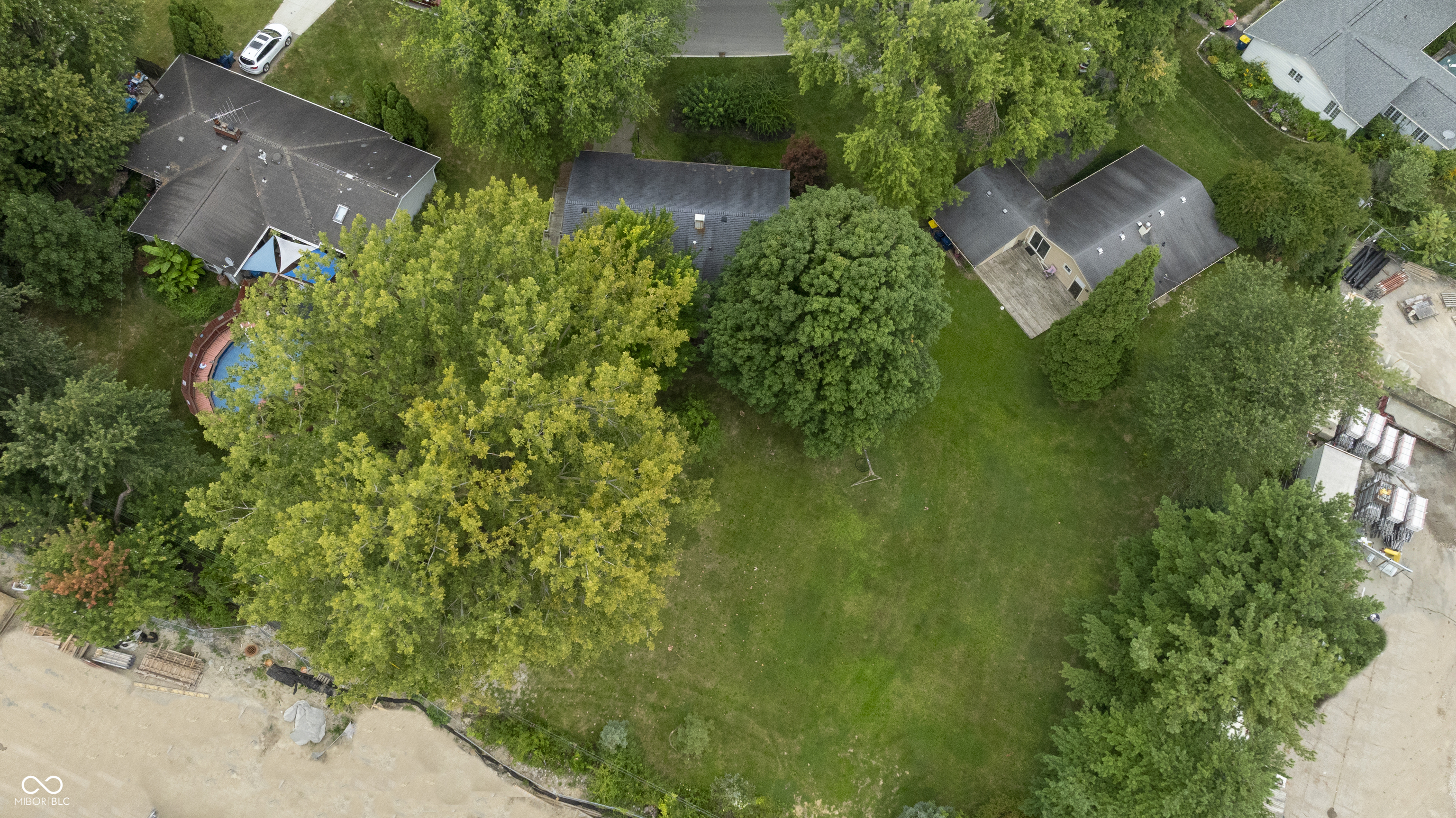451 Emerson Road Carmel, IN 46032 - Photo 5 of 6 Gallery Image 5