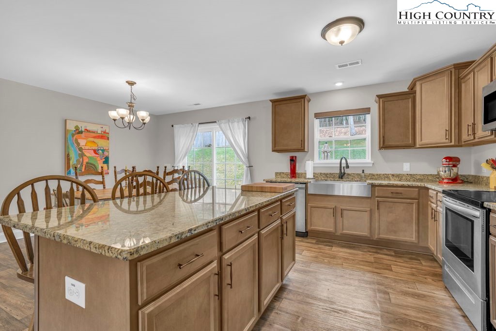 135 Willow Trail Boone, NC 28607 - Photo 14 of 34